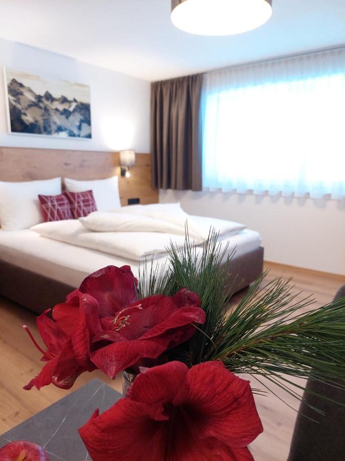 Viktors Apartments ซังคท์อันทอนอัมอาร์ลแบร์ก ภายนอก รูปภาพ
