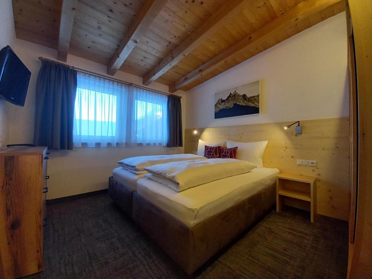 Viktors Apartments ซังคท์อันทอนอัมอาร์ลแบร์ก ภายนอก รูปภาพ