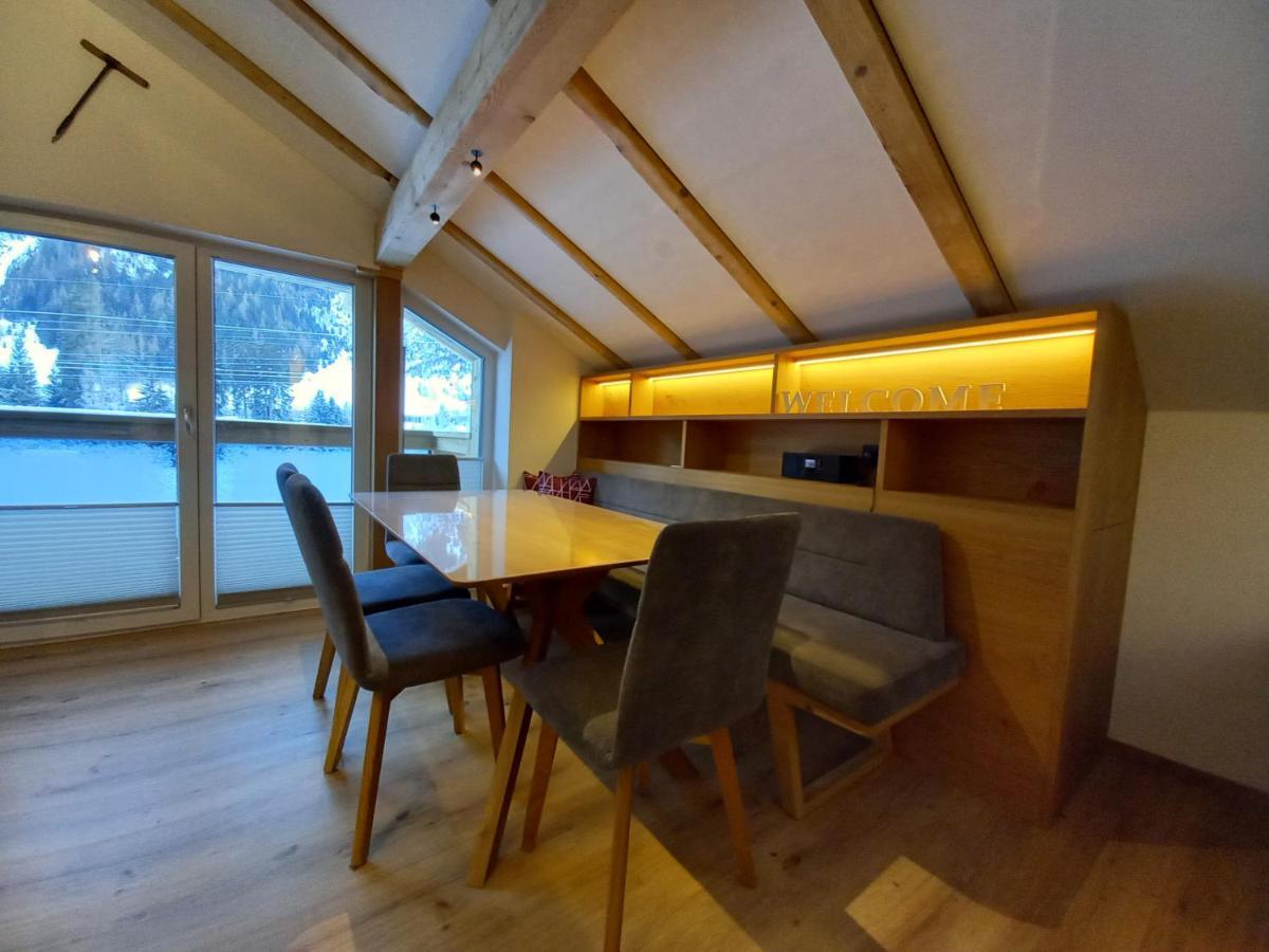 Viktors Apartments ซังคท์อันทอนอัมอาร์ลแบร์ก ภายนอก รูปภาพ