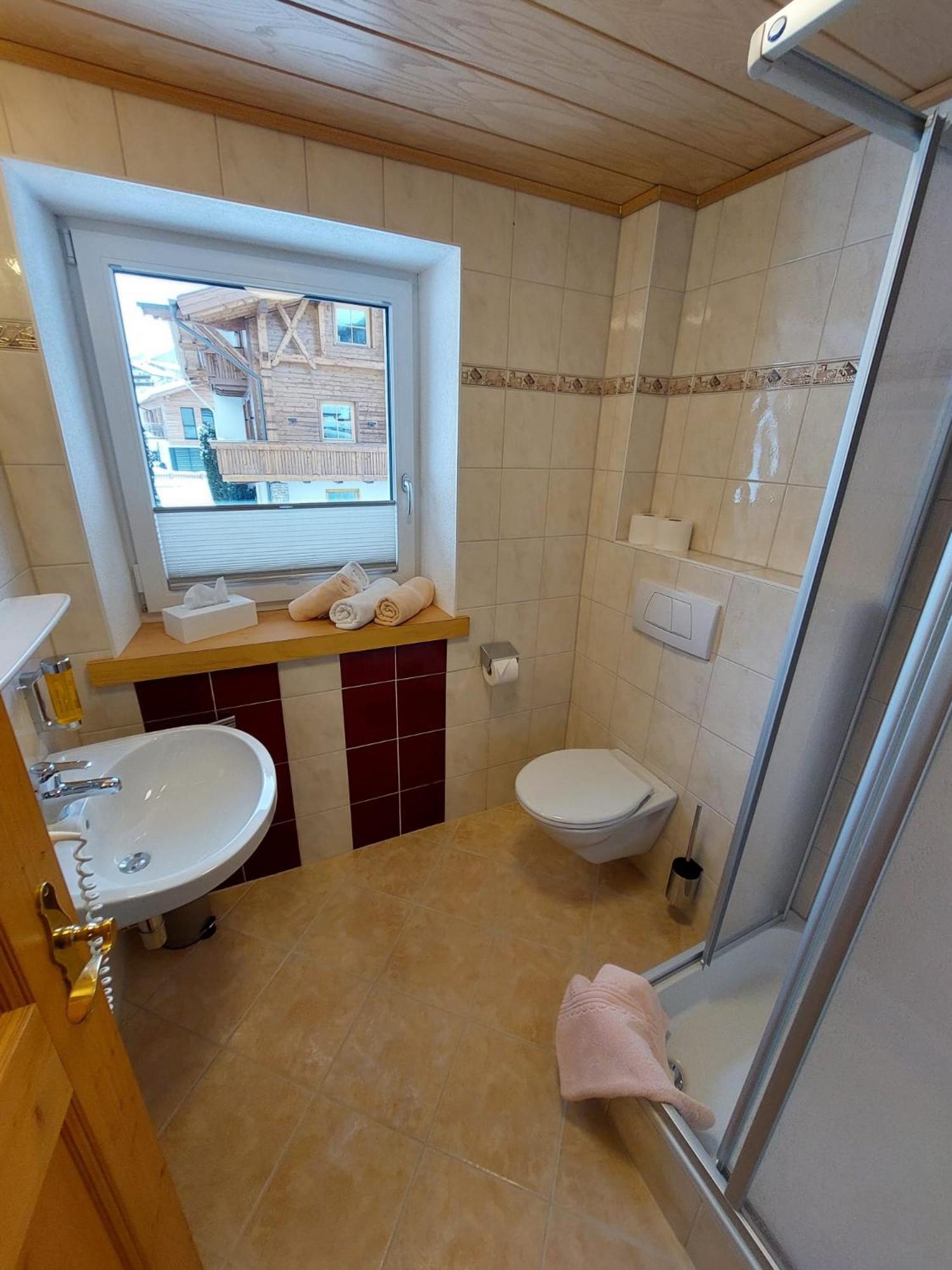 Viktors Apartments ซังคท์อันทอนอัมอาร์ลแบร์ก ห้อง รูปภาพ